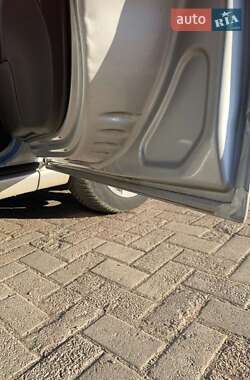 Минивэн Opel Zafira 2008 в 