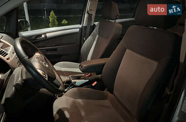 Мінівен Opel Zafira 2009 в 