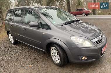 Мінівен Opel Zafira 2011 в 