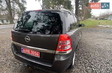 Мінівен Opel Zafira 2011 в 
