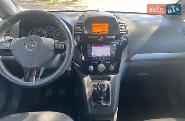 Мінівен Opel Zafira 2011 в 