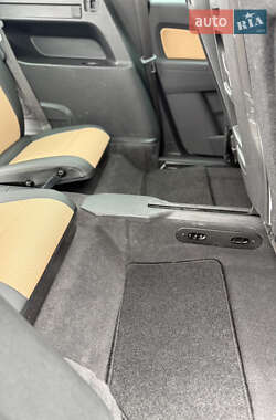 Минивэн Opel Zafira 2010 в 