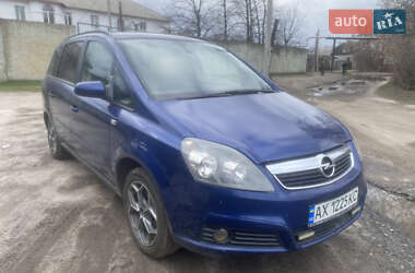 Минивэн Opel Zafira 2007 в 