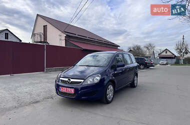 Минивэн Opel Zafira 2013 в 
