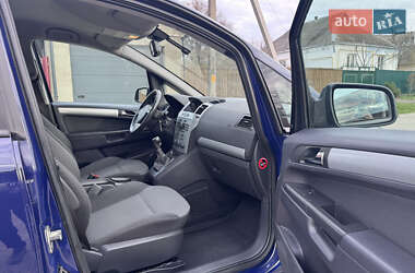 Минивэн Opel Zafira 2013 в 