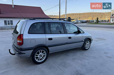 Минивэн Opel Zafira 2000 в 