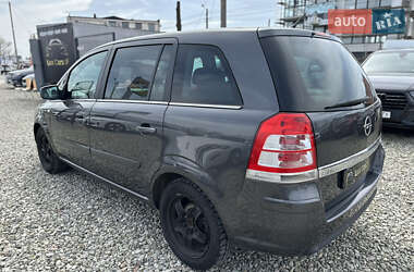 Минивэн Opel Zafira 2011 в 