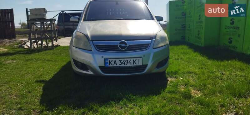 Минивэн Opel Zafira 2008 в Кагарлыке фото 15 Минивэн Opel Zafira 2008 в Кагарлыке