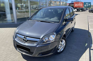 Мінівен Opel Zafira 2010 в 