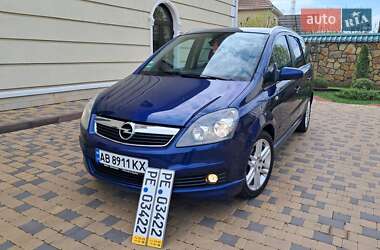 Минивэн Opel Zafira 2007 в 