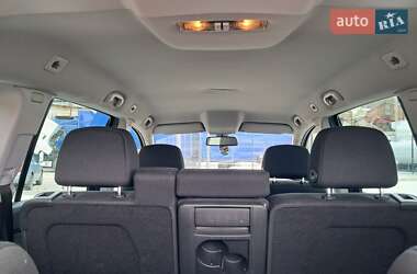 Минивэн Opel Zafira 2007 в 