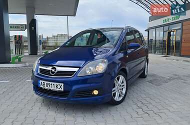 Минивэн Opel Zafira 2007 в 
