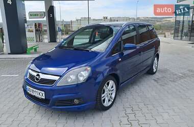 Минивэн Opel Zafira 2007 в 