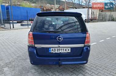 Минивэн Opel Zafira 2007 в 