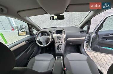 Мінівен Opel Zafira 2008 в 