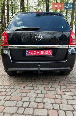 Мінівен Opel Zafira 2011 в 