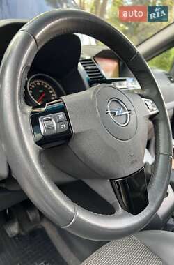 Мінівен Opel Zafira 2011 в 