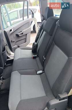 Минивэн Opel Zafira 2006 в 