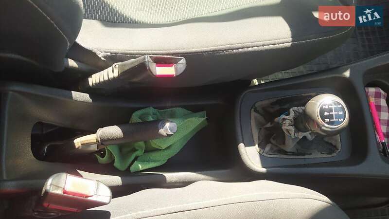 Мінівен Opel Zafira 2003 в Чорткові