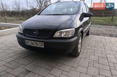 Минивэн Opel Zafira 2002 в 