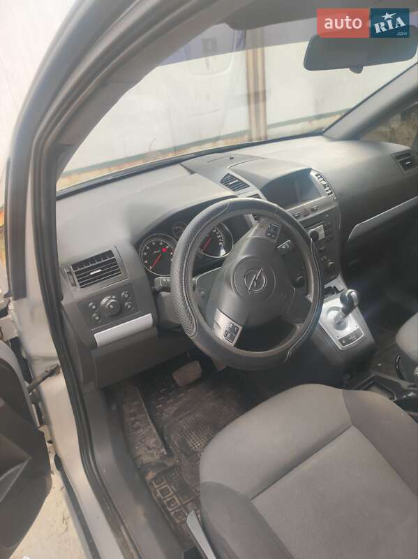 Мінівен Opel Zafira 2006 в Львові