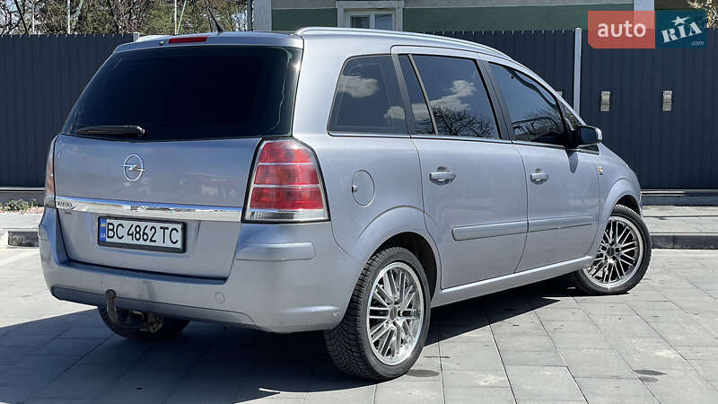 Мінівен Opel Zafira 2007 в Самборі