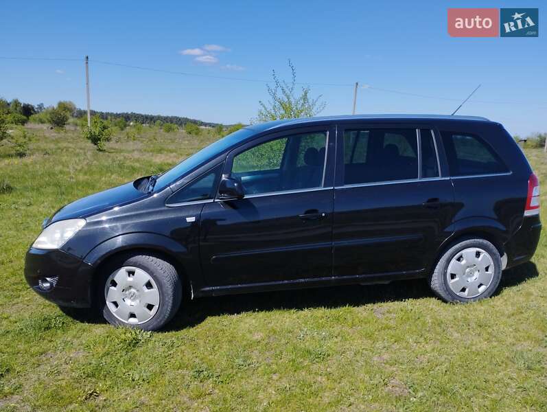 Минивэн Opel Zafira 2012 в Кременце фото 4 Минивэн Opel Zafira 2012 в Кременце