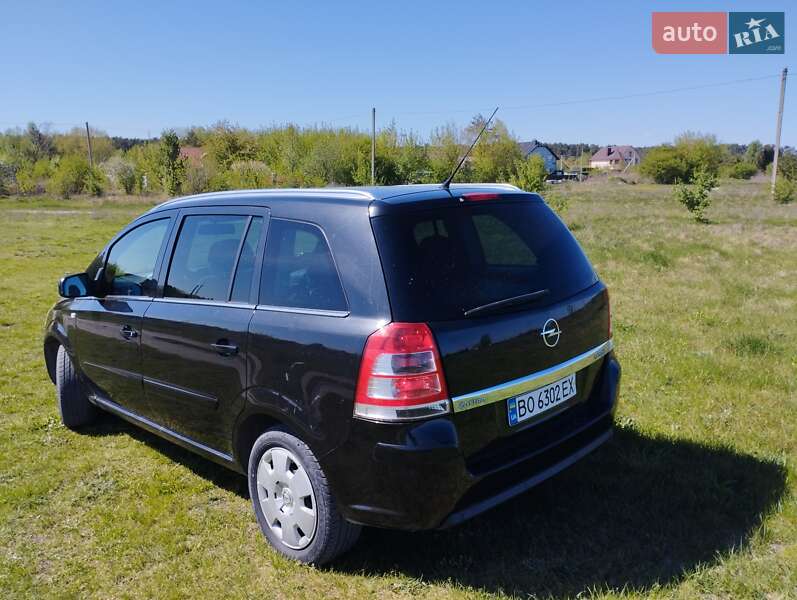 Минивэн Opel Zafira 2012 в Кременце фото 6 Минивэн Opel Zafira 2012 в Кременце