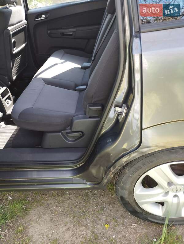 Минивэн Opel Zafira 2009 в Бердичеве