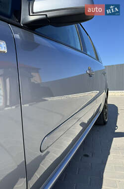 Мінівен Opel Zafira 2009 в 