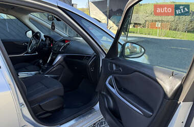 Минивэн Opel Zafira 2014 в 