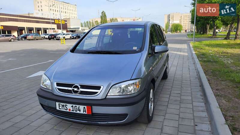 Opel Zafira 2005