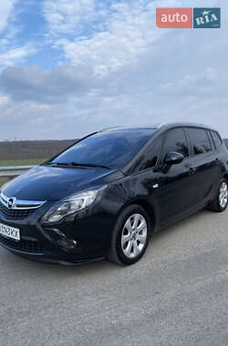 Микровэн Opel Zafira 2014 в 