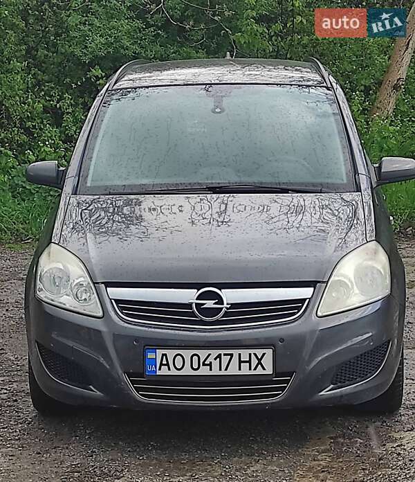 Мінівен Opel Zafira 2009 в 