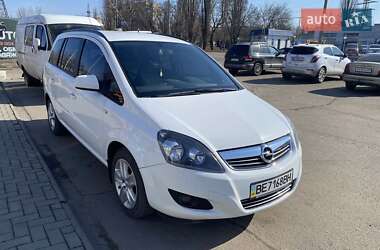 Минивэн Opel Zafira 2013 в 