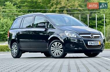 Мінівен Opel Zafira 2013 в 