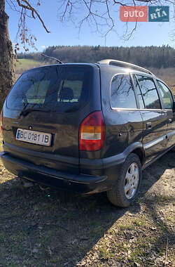 Минивэн Opel Zafira 2000 в 