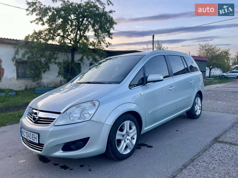 Мінівен Opel Zafira 2009 в Нововолинську фото 13 Мінівен Opel Zafira 2009 в Нововолинську
