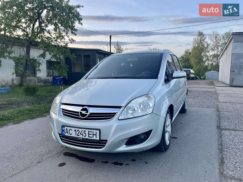 Мінівен Opel Zafira 2009 в Нововолинську фото 14 Мінівен Opel Zafira 2009 в Нововолинську