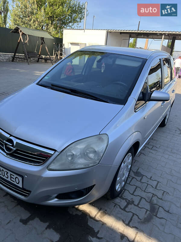 Opel Zafira 2008