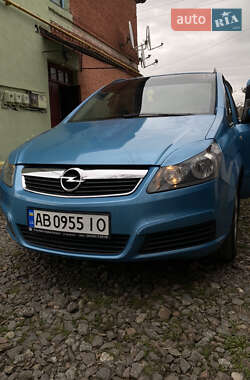 Мінівен Opel Zafira 2005 в 