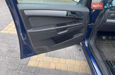 Мінівен Opel Zafira 2005 в 