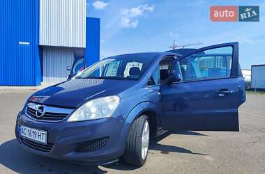 Минивэн Opel Zafira 2008 в 