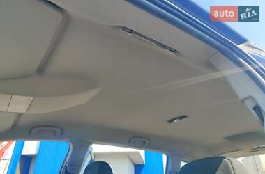Минивэн Opel Zafira 2008 в 