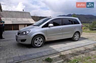 Минивэн Opel Zafira 2011 в 