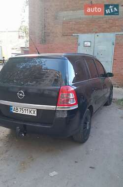 Минивэн Opel Zafira 2008 в 