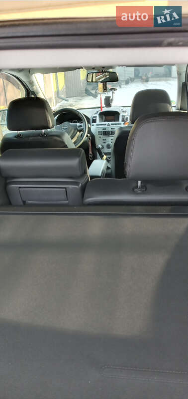 Минивэн Opel Zafira 2012 в Кременце