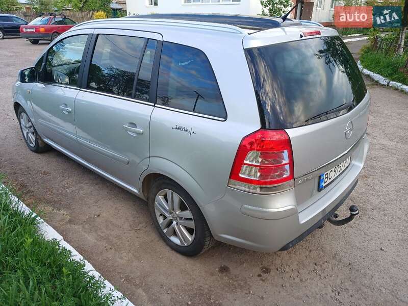 Минивэн Opel Zafira 2011 в Львове фото 13 Минивэн Opel Zafira 2011 в Львове