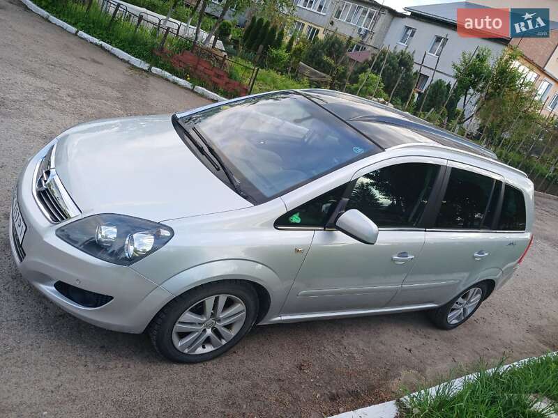 Минивэн Opel Zafira 2011 в Львове фото 17 Минивэн Opel Zafira 2011 в Львове