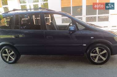 Мінівен Opel Zafira 2001 в 